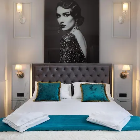 Bajamonti With Amazing View